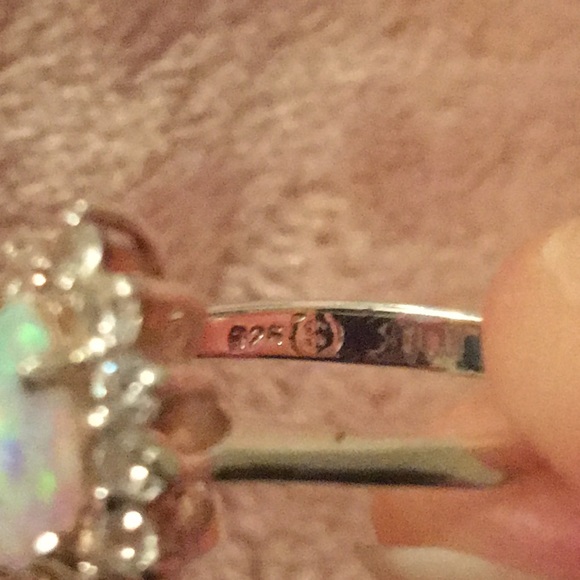 Opal ring - Picture 4 of 5